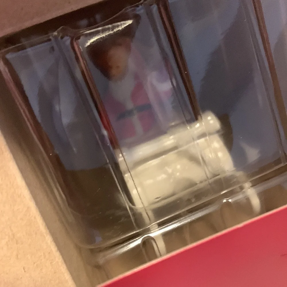 Hallmark member exclusive
